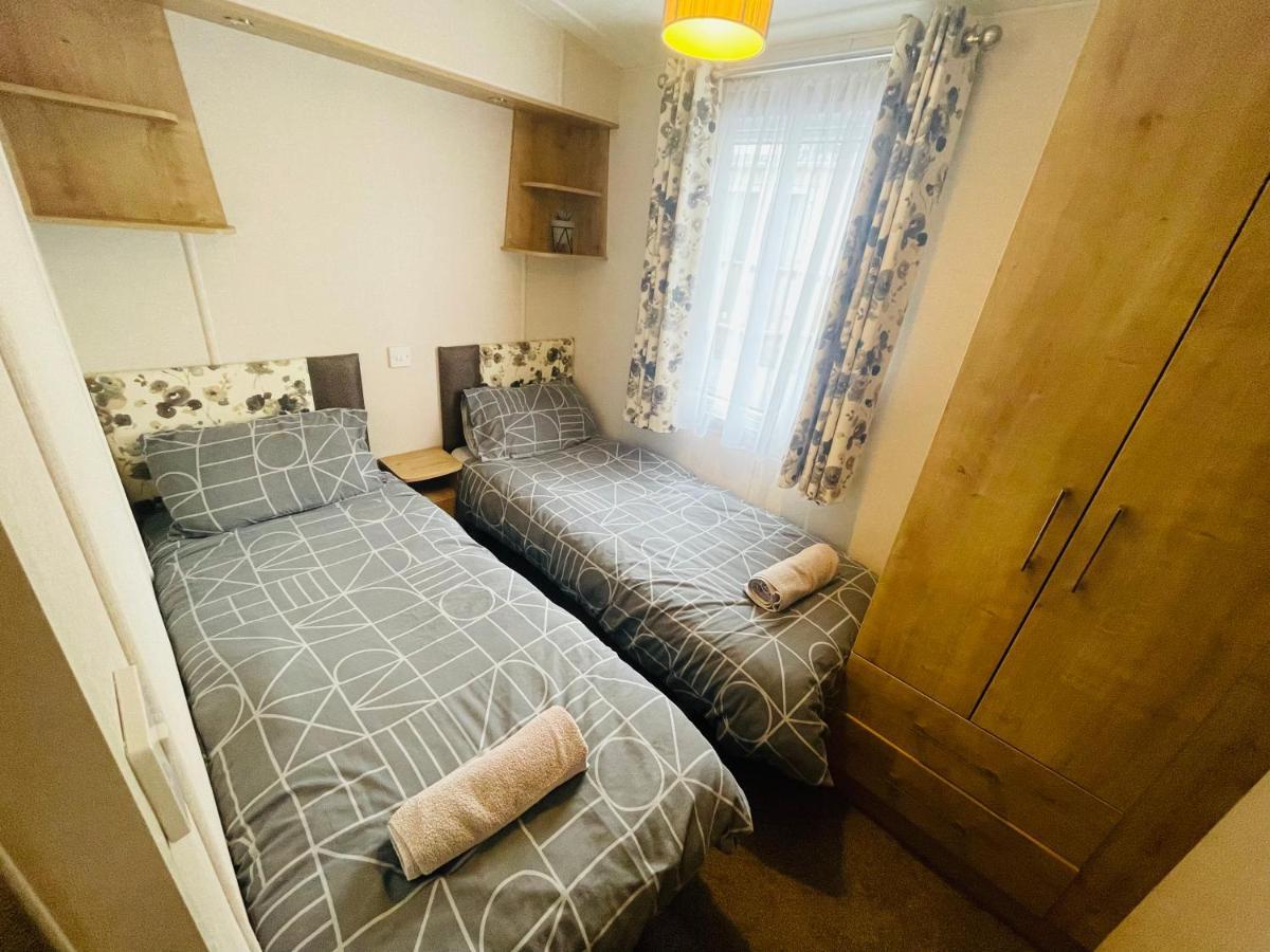 Two Bedroom Caravan At Lilliarsedge Jedburgh Exterior foto
